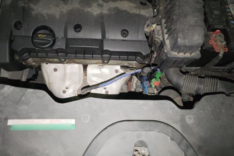 Used Citroen C3-XR 2015 1.6L Automatic Pioneer Model Engine Bay