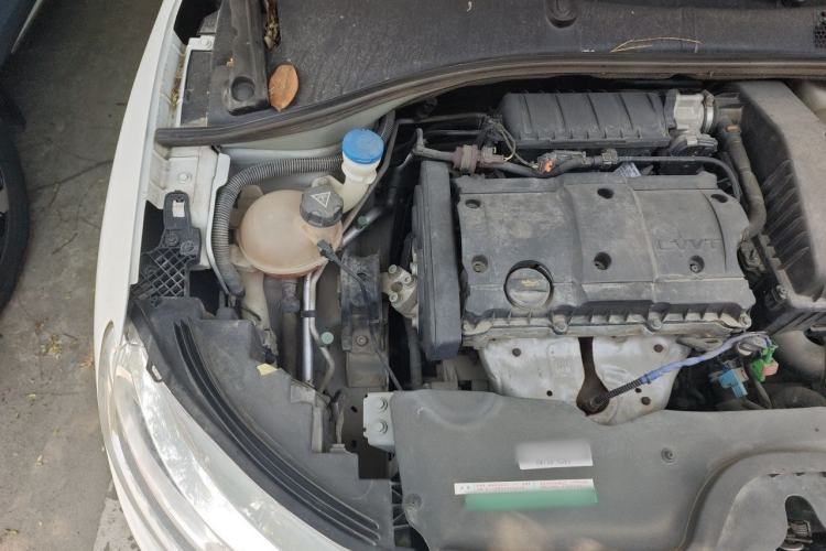 Used Citroen C3-XR 2015 1.6L Automatic Pioneer Model Engine Bay Right