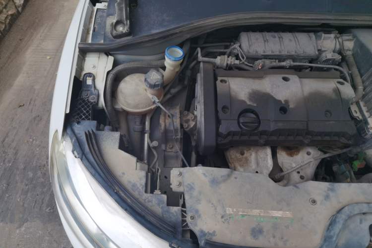 Used Citroen C3-XR 2015 1.6THP Automatic Pioneer Model Engine Bay Right