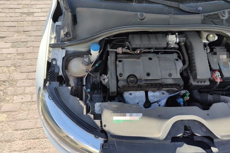 Used Citroen C3-XR 2015 1.6L Automatic Pioneer Model Engine Bay Right
