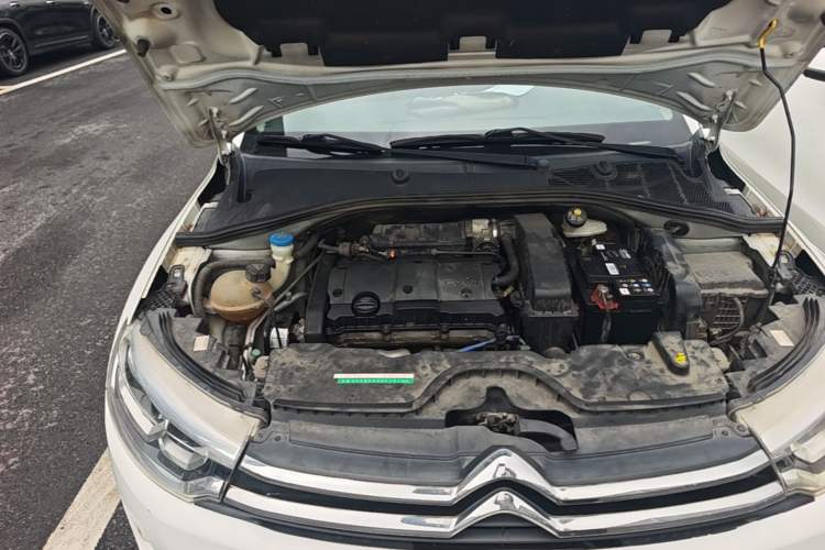 Used Citroen C3-XR 2015 1.6L Automatic Pioneer Model Engine Bay Right