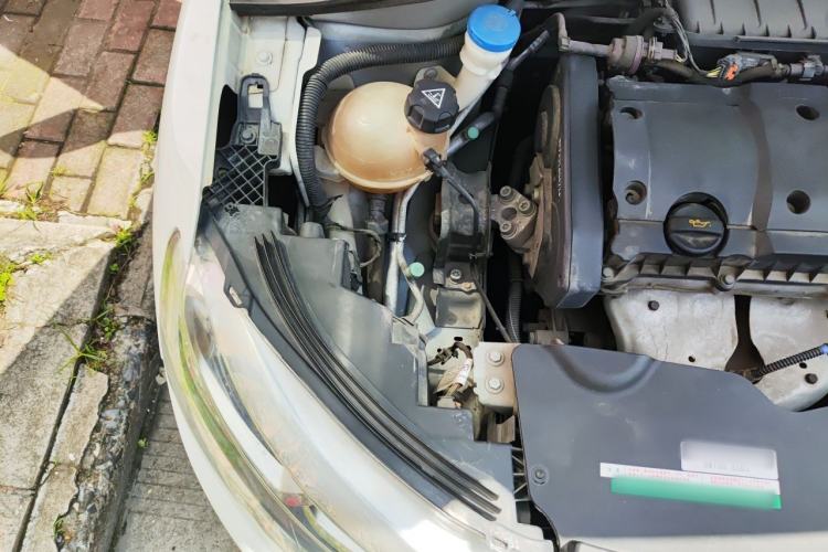 Used Citroen C3-XR 2015 1.6L Automatic Pioneer Model Engine Bay Right