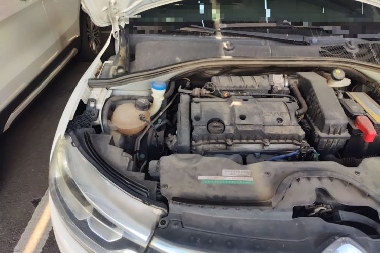 Used Citroen C3-XR 2015 1.6L Automatic Pioneer Model Engine Bay Right