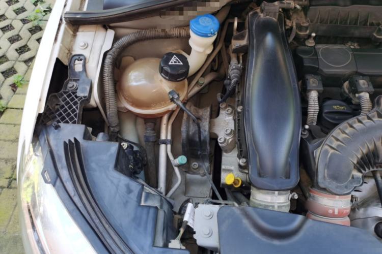 Used Citroen C3-XR 2015 1.6THP Automatic Smart Model Engine Bay Right