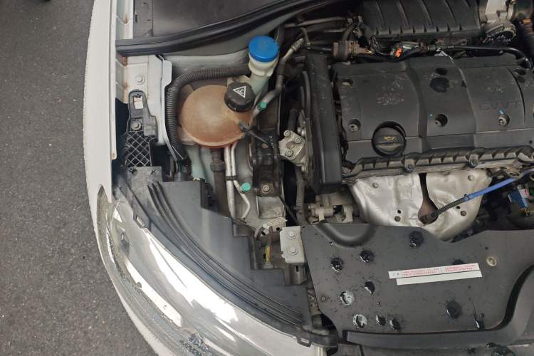 Used Citroen C3-XR 2015 1.6L Manual Fashion Edition Engine Bay Right