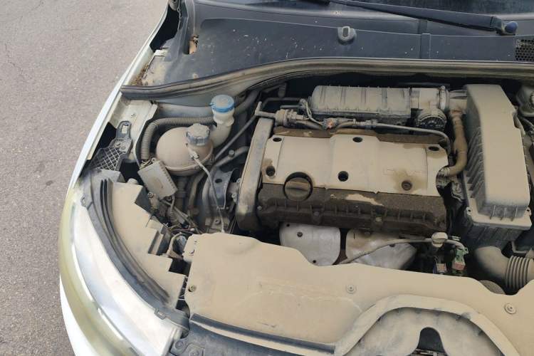 Used Citroen C3-XR 2015 1.6L Automatic Pioneer Model Engine Bay Right