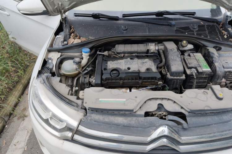 Used Citroen C3-XR 2015 1.6L Automatic Pioneer Model Engine Bay Right