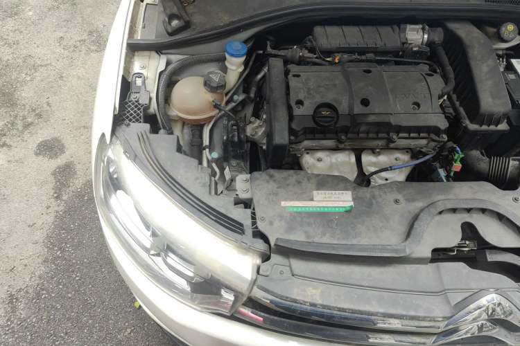 Used Citroen C3-XR 2015 1.6L Manual Pioneer Model Engine Bay Right