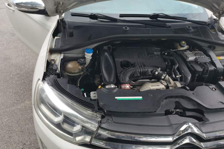 Used Citroen C3-XR 2015 1.6THP Automatic Flagship Model Engine Bay Right