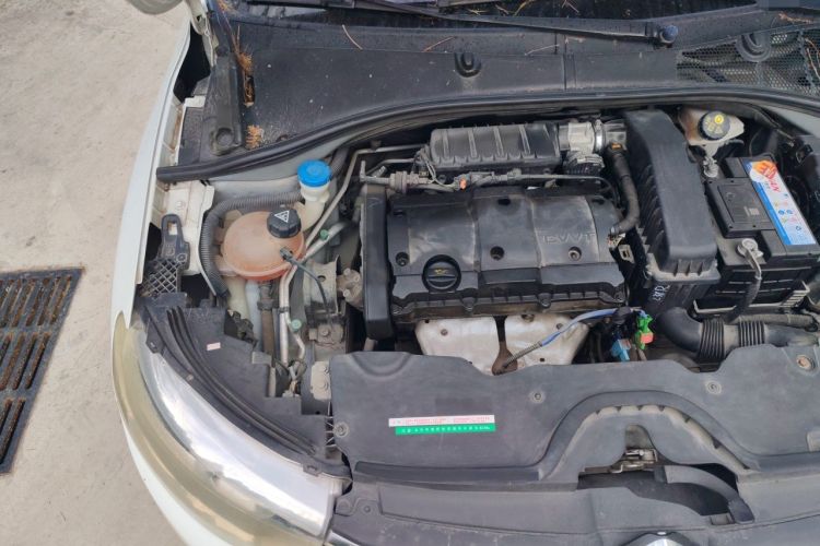 Used Citroen C3-XR 2015 1.6L Automatic Pioneer Model Engine Bay Right