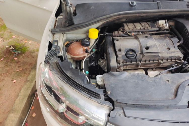 Used Citroen C3-XR 2015 1.6L Automatic Pioneer Model Engine Bay Right
