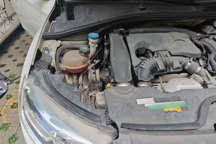 Used Citroen C3-XR 2015 1.6THP Automatic Smart Model Engine Bay Right