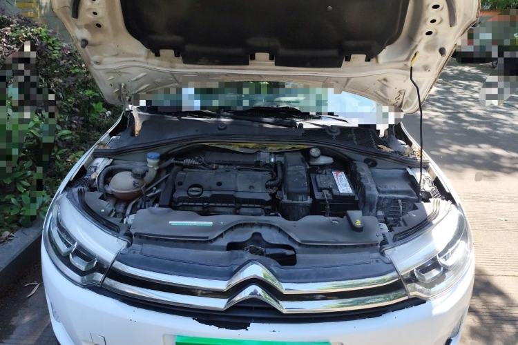Used Citroen C3-XR 2015 1.6L Automatic Pioneer Model Engine Bay