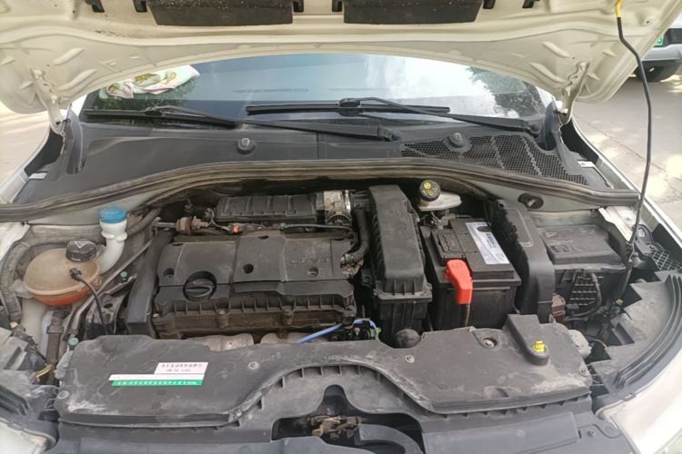 Used Citroen C3-XR 2015 1.6L Automatic Pioneer Model Engine Bay