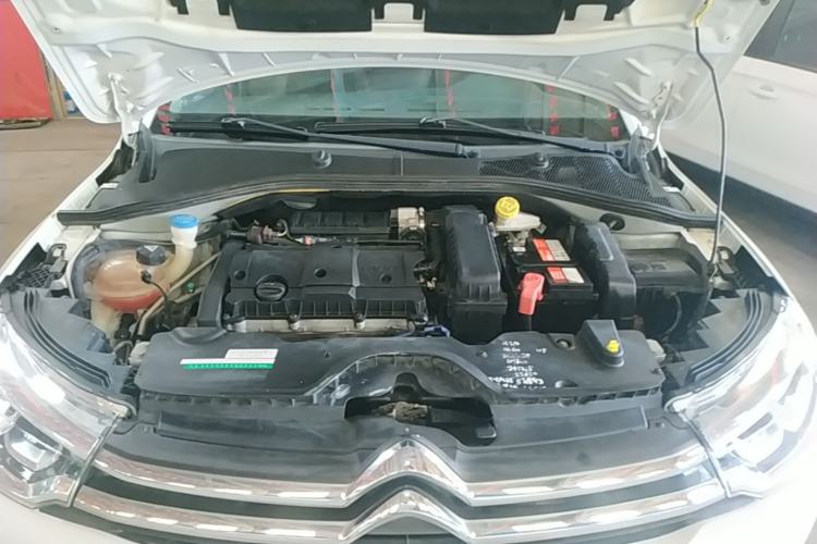 Used Citroen C3-XR 2015 1.6L Automatic Pioneer Model Engine Bay