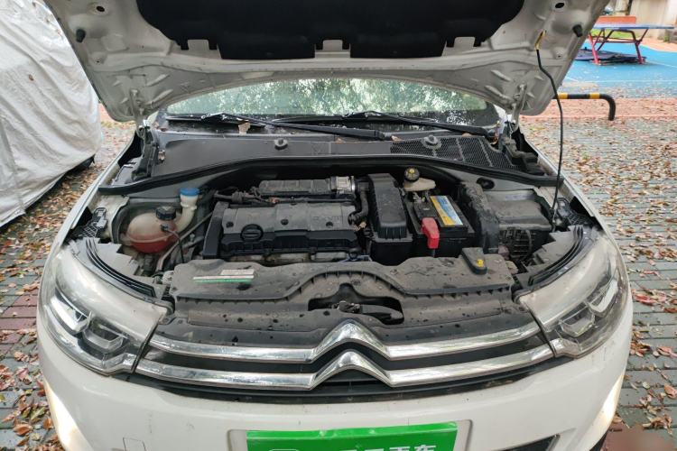 Used Citroen C3-XR 2015 1.6L Automatic Pioneer Model Engine Bay