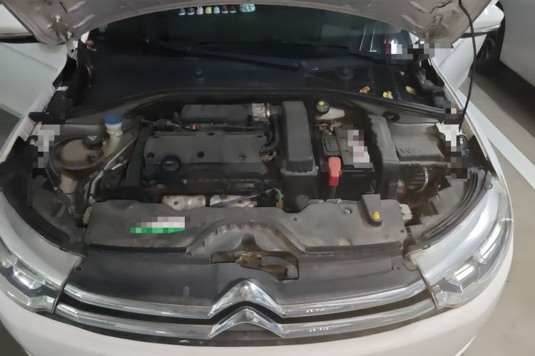 Used Citroen C3-XR 2015 1.6L Manual Pioneer Model Engine Bay