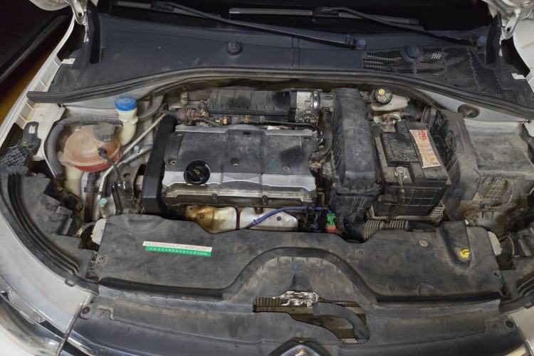 Used Citroen C3-XR 2015 1.6L Automatic Pioneer Model Engine Bay