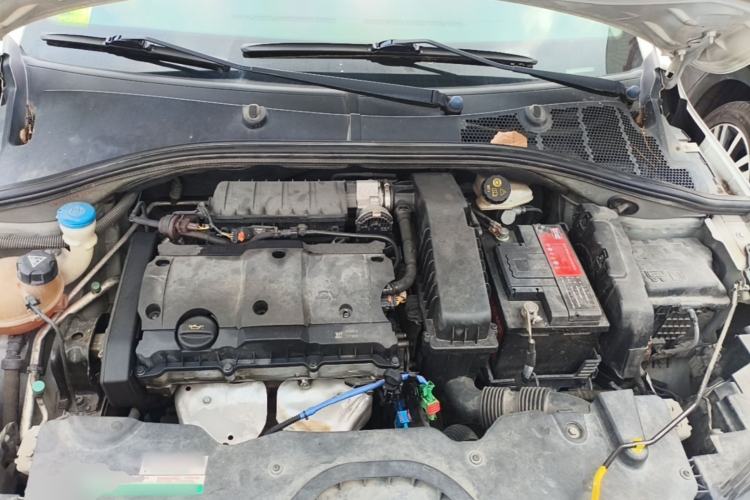 Used Citroen C3-XR 2015 1.6L Automatic Smart Version Engine Bay