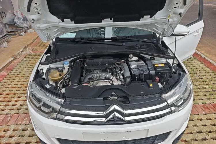 Used Citroen C3-XR 2015 1.6THP Automatic Pioneer Model Engine Bay