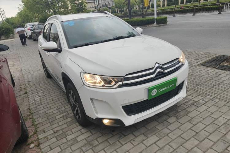 Used Citroen C3-XR 2015 1.6L Manual Pioneer Model Exterior 1
