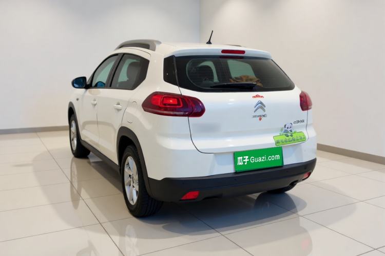Used Citroen C3-XR 2015 1.6L Automatic Fashion Model Exterior 3