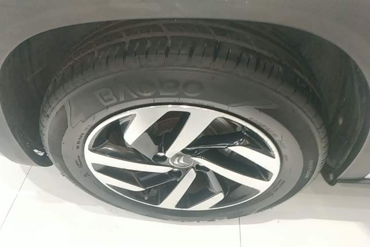 Used Citroen C3-XR 2015 1.6L Automatic Pioneer Model Exterior 4