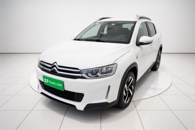Ojetý Citroen C3-XR 2015 1.6L Automatic Pioneer Model