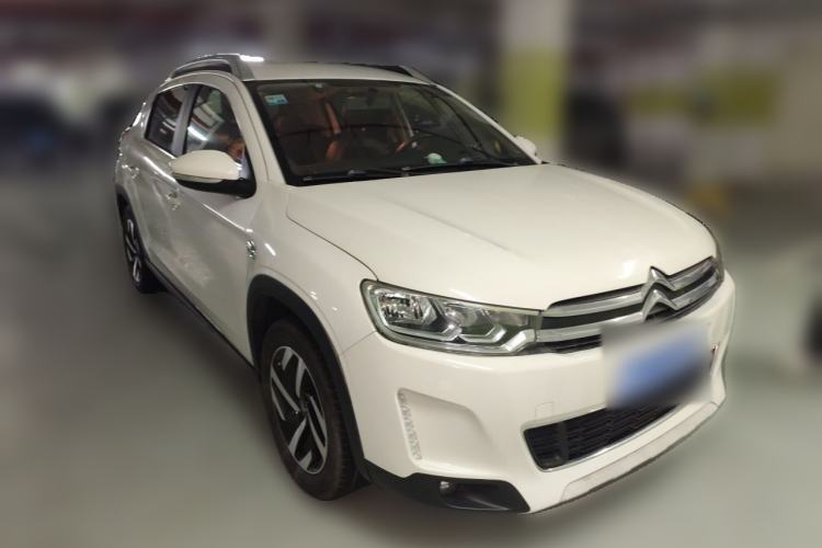 Used Citroen C3-XR 2015 1.6L Manual Pioneer Model Front Right 45 Deg