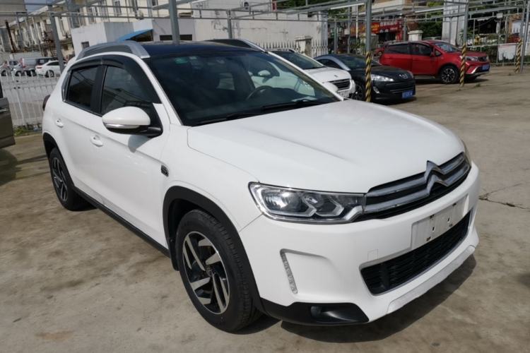 Used Citroen C3-XR 2015 1.6L Manual Pioneer Model Front Right 45 Deg