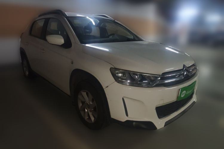 Used Citroen C3-XR 2015 1.6L Automatic Fashion Model Front Right 45 Deg
