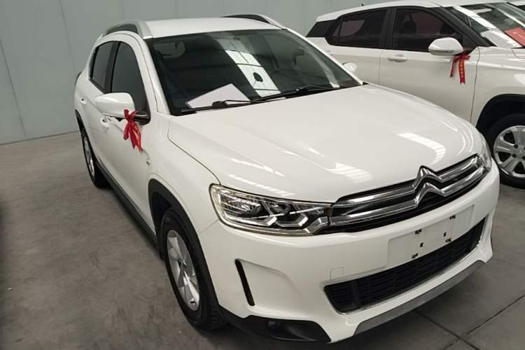 Used Citroen C3-XR 2015 1.6L Automatic Fashion Model Front Right 45 Deg