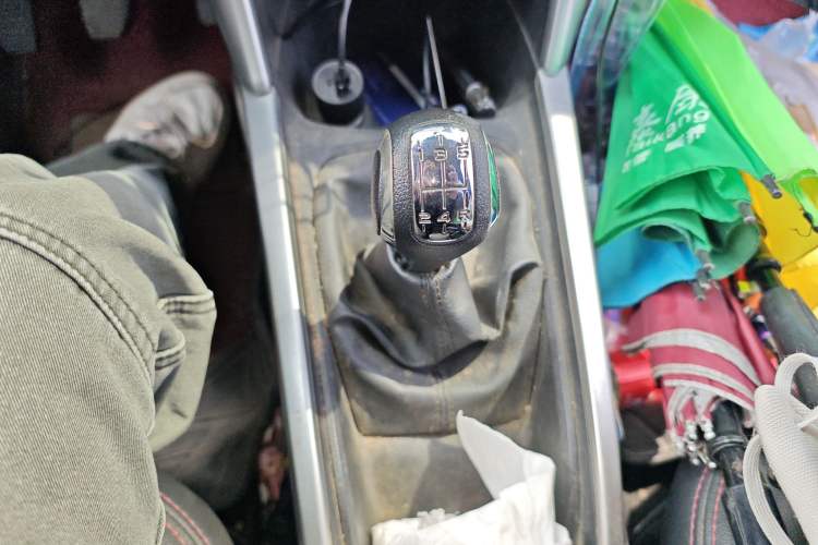 Used Citroen C3-XR 2015 1.6L Manual Pioneer Model Gear Lever