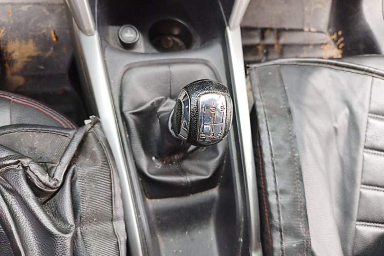 Used Citroen C3-XR 2015 1.6L Manual Pioneer Model Gear Lever