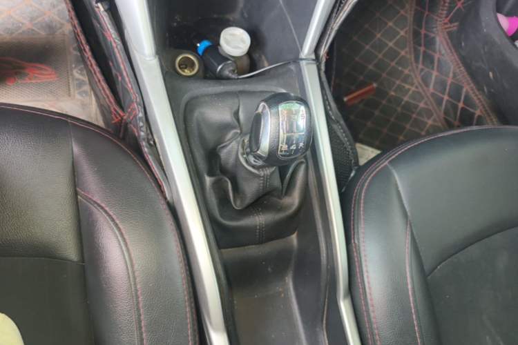 Used Citroen C3-XR 2015 1.6L Manual Pioneer Model Gear Lever