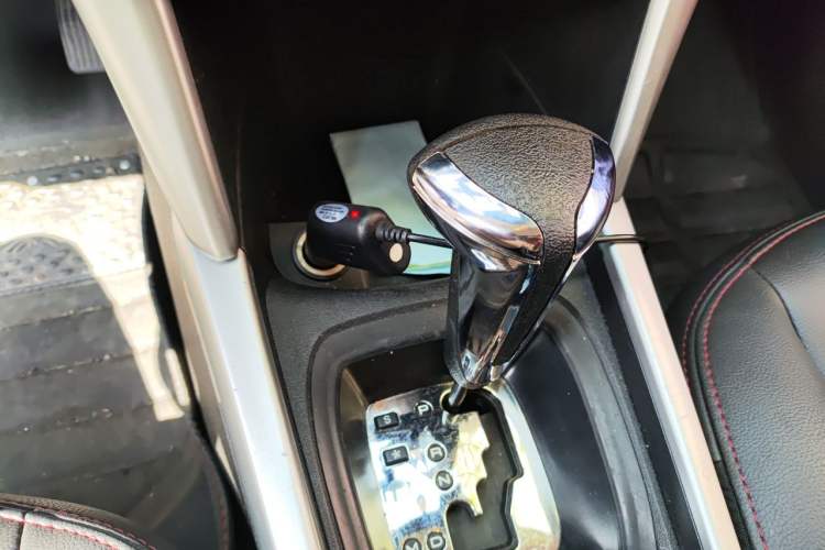 Used Citroen C3-XR 2015 1.6L Automatic Pioneer Model Gear Lever