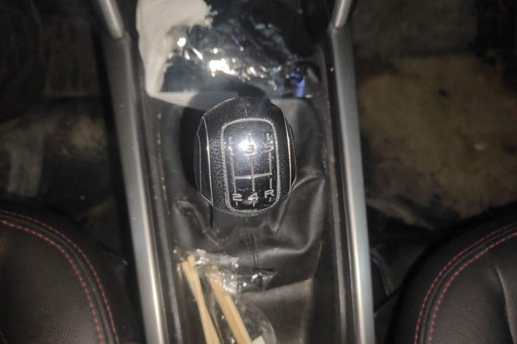 Used Citroen C3-XR 2015 1.6L Manual Pioneer Model Gear Lever