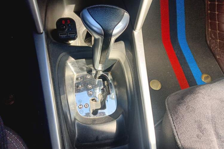 Used Citroen C3-XR 2015 1.6L Automatic Fashion Model Gear Lever