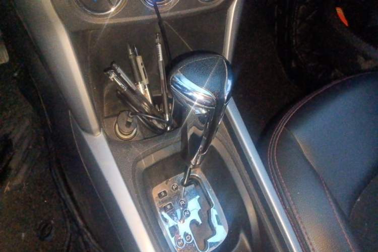 Used Citroen C3-XR 2015 1.6L Automatic Pioneer Model Gear Lever