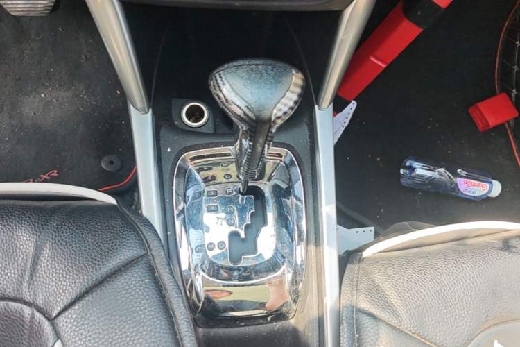 Used Citroen C3-XR 2015 1.6L Automatic Pioneer Model Gear Lever