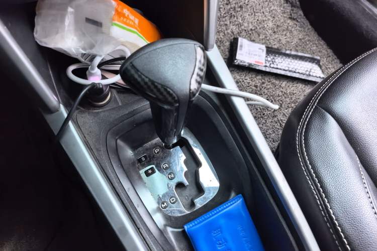 Used Citroen C3-XR 2015 1.6L Automatic Fashion Model Gear Lever