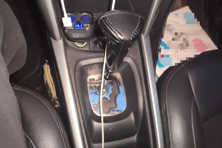 Used Citroen C3-XR 2015 1.6L Automatic Pioneer Model Gear Lever