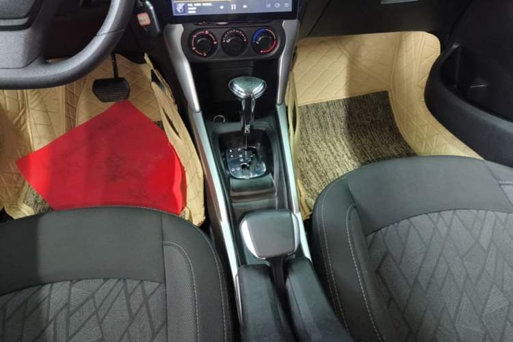 Used Citroen C3-XR 2015 1.6L Automatic Fashion Model Gear Lever
