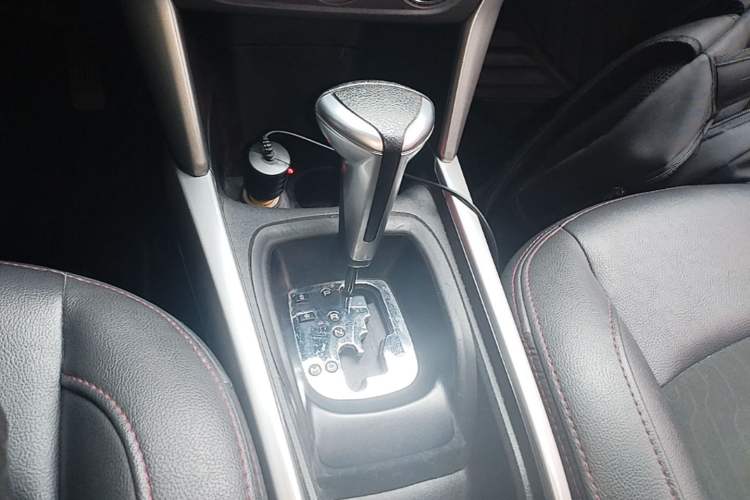 Used Citroen C3-XR 2015 1.6L Automatic Pioneer Model Gear Lever