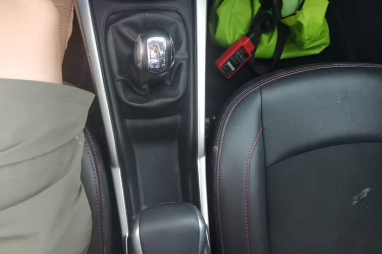 Used Citroen C3-XR 2015 1.6L Manual Pioneer Model Gear Lever