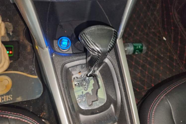 Used Citroen C3-XR 2015 1.6L Automatic Pioneer Model Gear Lever