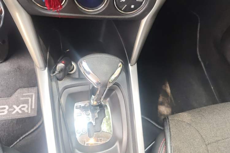 Used Citroen C3-XR 2015 1.6THP Automatic Pioneer Model Gear Lever