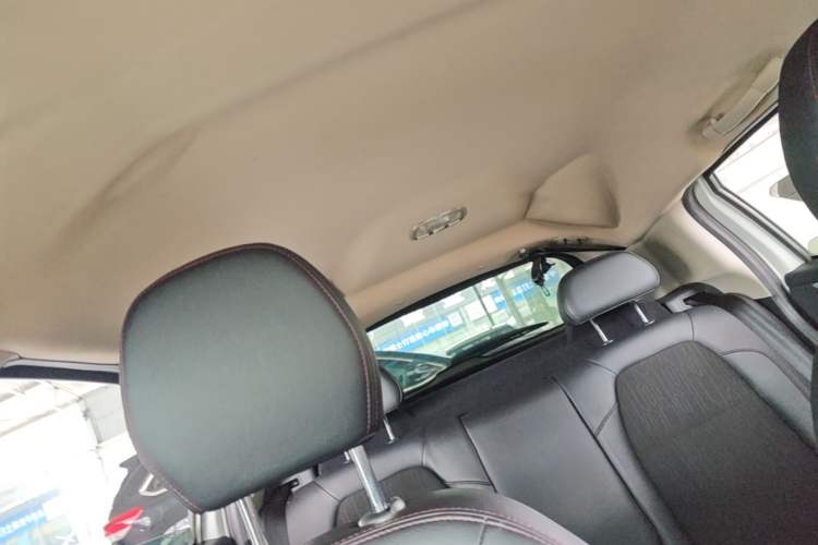 Used Citroen C3-XR 2015 1.6L Automatic Pioneer Model Headliner