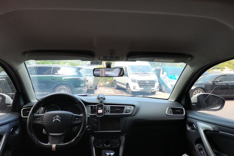 Used Citroen C3-XR 2015 1.6L Automatic Pioneer Model Headliner