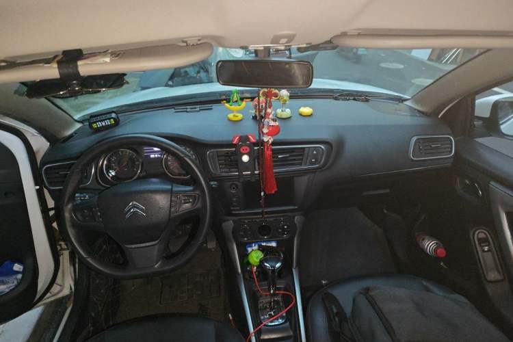 Used Citroen C3-XR 2015 1.6L Automatic Pioneer Model Headliner